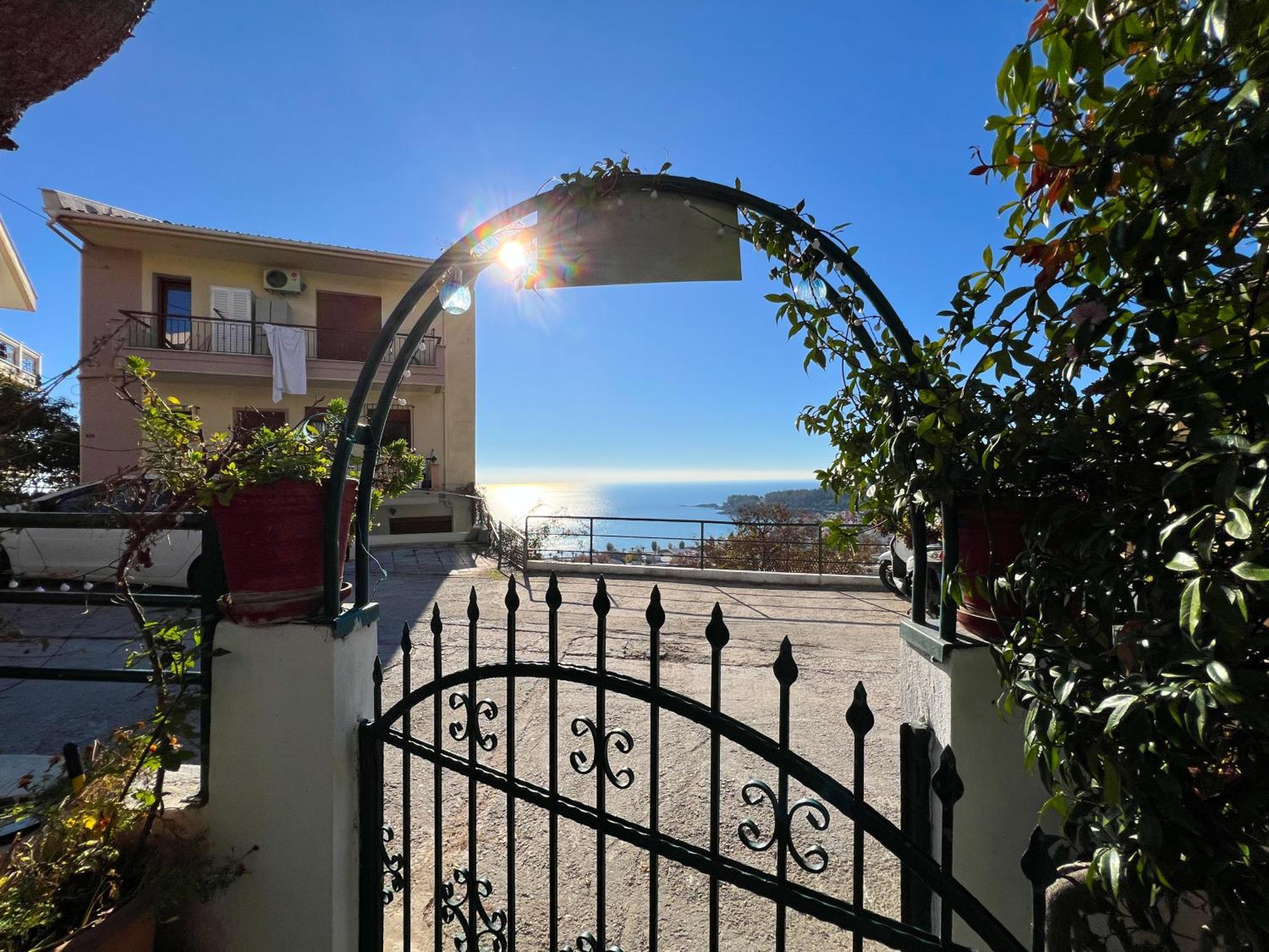 Nitsa Apartment Kavala Bagian luar foto